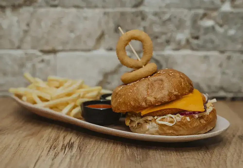 İmza Tavuk Burger 3